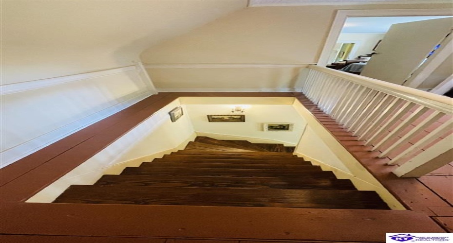 Graham Court, Greensburg, Kentucky 42743, ,2 BathroomsBathrooms,For Sale,Graham Court,HK24002487