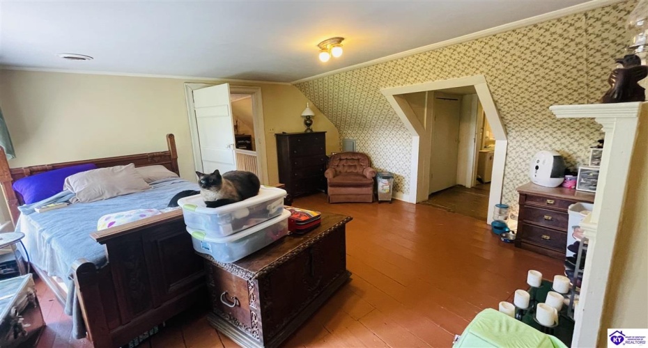 Graham Court, Greensburg, Kentucky 42743, ,2 BathroomsBathrooms,For Sale,Graham Court,HK24002487