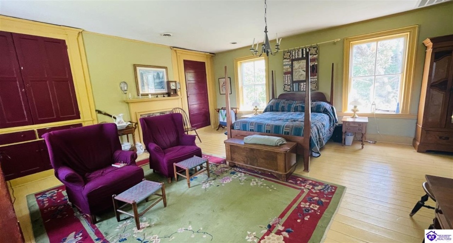 Graham Court, Greensburg, Kentucky 42743, ,2 BathroomsBathrooms,For Sale,Graham Court,HK24002487