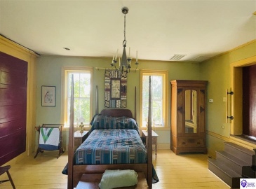 Graham Court, Greensburg, Kentucky 42743, ,2 BathroomsBathrooms,For Sale,Graham Court,HK24002487