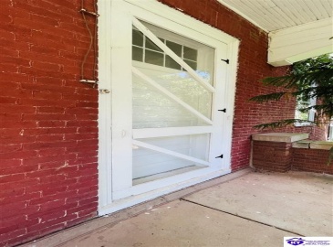 Graham Court, Greensburg, Kentucky 42743, ,2 BathroomsBathrooms,For Sale,Graham Court,HK24002487