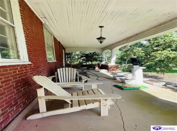 Graham Court, Greensburg, Kentucky 42743, ,2 BathroomsBathrooms,For Sale,Graham Court,HK24002487