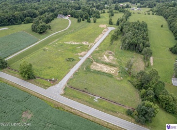 Kidd Ct, Lebanon Junction, Kentucky 40150, ,2 BathroomsBathrooms,For Sale,Kidd Ct,HK24002506