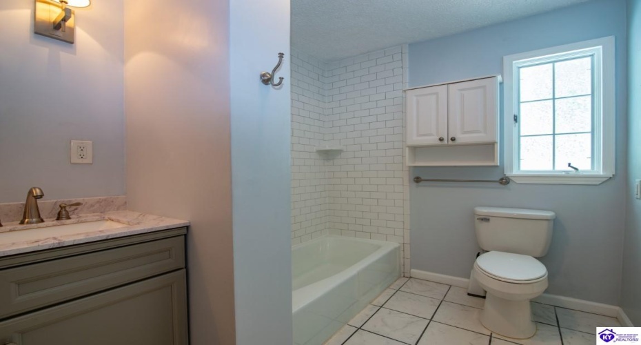 Hampton Road, Brandenburg, Kentucky 40108, ,2 BathroomsBathrooms,For Sale,Hampton Road,HK24002555 Hampton Road, Brandenburg, Kentucky 40108, ,2 BathroomsBathrooms,For Sale,Hampton Road,HK24002555