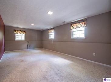 Hampton Road, Brandenburg, Kentucky 40108, ,2 BathroomsBathrooms,For Sale,Hampton Road,HK24002555