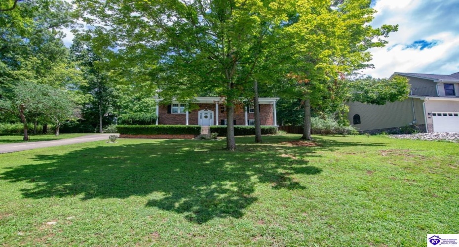 Hampton Road, Brandenburg, Kentucky 40108, ,2 BathroomsBathrooms,For Sale,Hampton Road,HK24002555 Hampton Road, Brandenburg, Kentucky 40108, ,2 BathroomsBathrooms,For Sale,Hampton Road,HK24002555