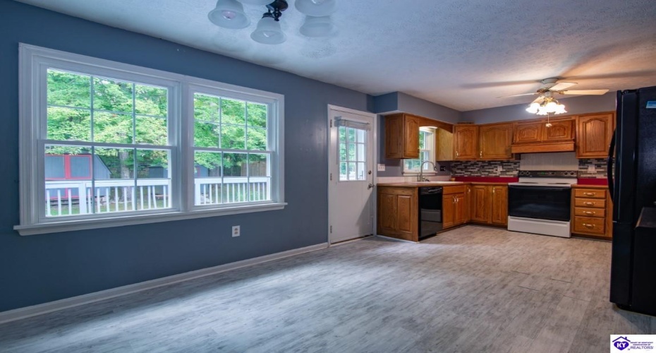 Hampton Road, Brandenburg, Kentucky 40108, ,2 BathroomsBathrooms,For Sale,Hampton Road,HK24002555 Hampton Road, Brandenburg, Kentucky 40108, ,2 BathroomsBathrooms,For Sale,Hampton Road,HK24002555