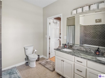 Lilac Road, Leitchfield, Kentucky 42754, ,4 BathroomsBathrooms,For Sale,Lilac Road,HK24002557