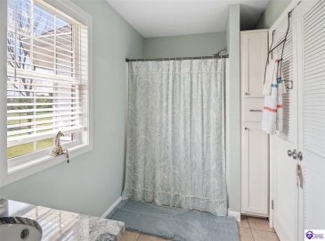 Lilac Road, Leitchfield, Kentucky 42754, ,4 BathroomsBathrooms,For Sale,Lilac Road,HK24002557