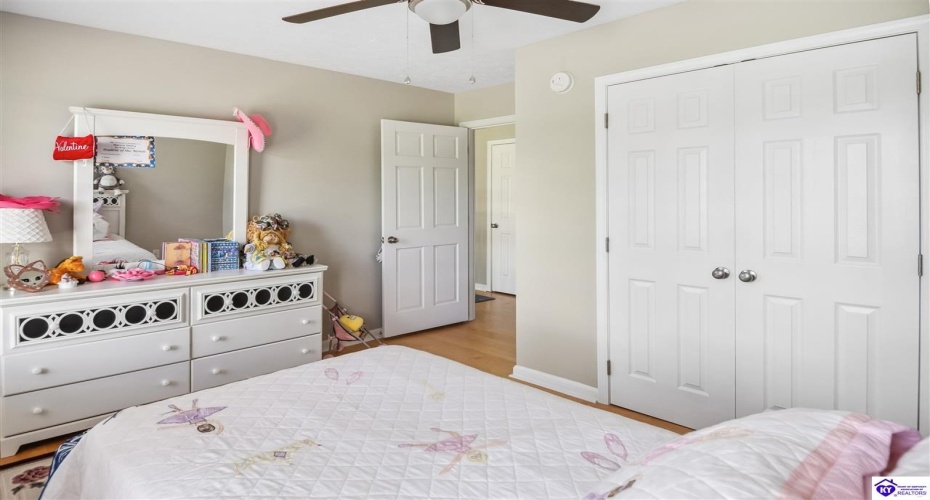 Lilac Road, Leitchfield, Kentucky 42754, ,4 BathroomsBathrooms,For Sale,Lilac Road,HK24002557