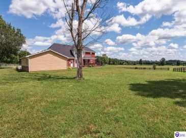 Lilac Road, Leitchfield, Kentucky 42754, ,4 BathroomsBathrooms,For Sale,Lilac Road,HK24002557