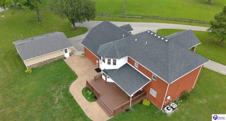 Lilac Road, Leitchfield, Kentucky 42754, ,4 BathroomsBathrooms,For Sale,Lilac Road,HK24002557