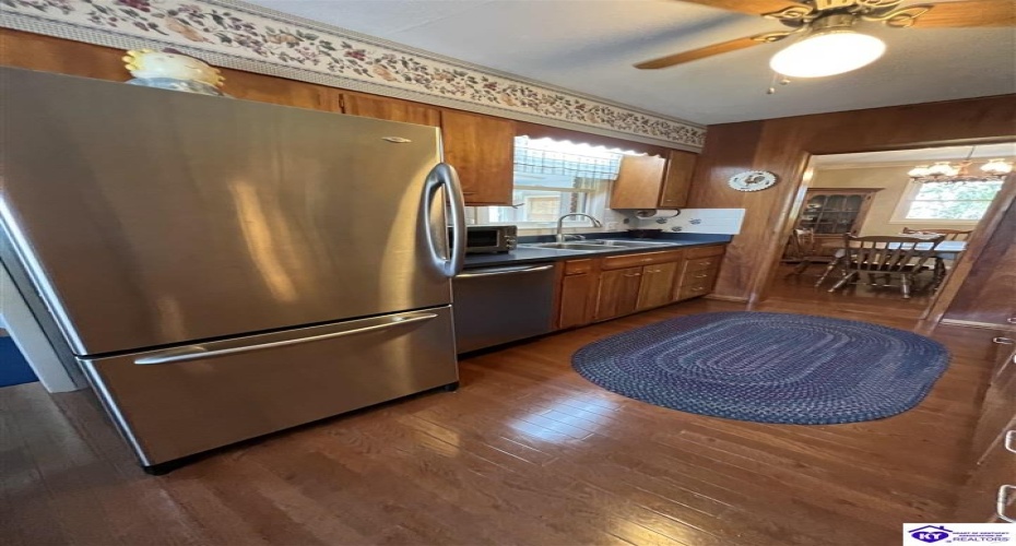 Roundtop Road, Elizabethtown, Kentucky 42701, ,2 BathroomsBathrooms,For Sale,Roundtop Road,HK24002601 Roundtop Road, Elizabethtown, Kentucky 42701, ,2 BathroomsBathrooms,For Sale,Roundtop Road,HK24002601