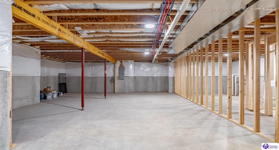 Reelfoot Drive, Elizabethtown, Kentucky 42701, ,4 BathroomsBathrooms,For Sale,Reelfoot Drive,HK24002653