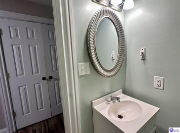 Old Lebanon Road, Campbellsville, Kentucky 42718, ,2 BathroomsBathrooms,For Sale,Old Lebanon Road,HK24002668 Old Lebanon Road, Campbellsville, Kentucky 42718, ,2 BathroomsBathrooms,For Sale,Old Lebanon Road,HK24002668