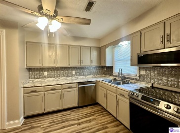 Old Lebanon Road, Campbellsville, Kentucky 42718, ,2 BathroomsBathrooms,For Sale,Old Lebanon Road,HK24002668 Old Lebanon Road, Campbellsville, Kentucky 42718, ,2 BathroomsBathrooms,For Sale,Old Lebanon Road,HK24002668