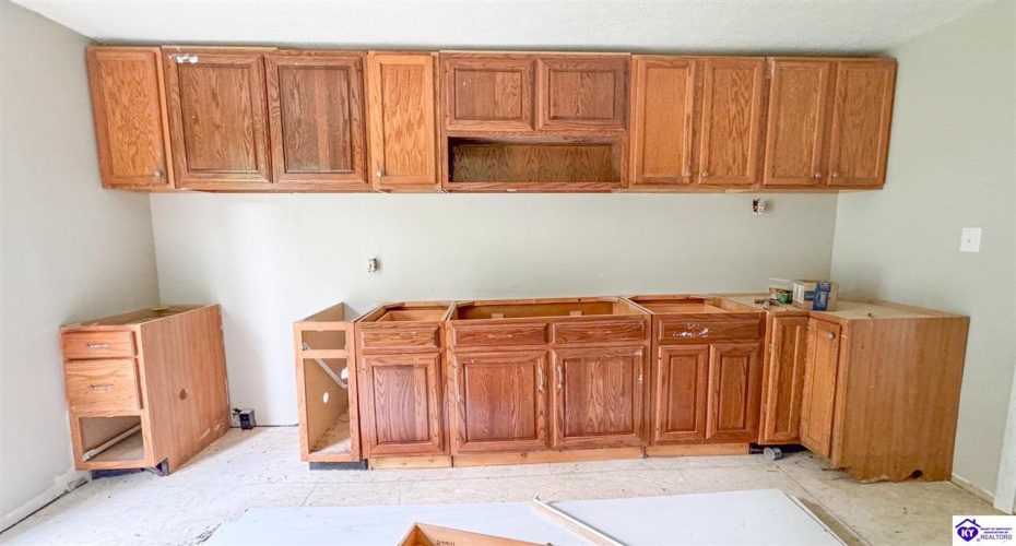 Durham Street, Greensburg, Kentucky 42743, ,1 BathroomBathrooms,For Sale,Durham Street,HK24002671