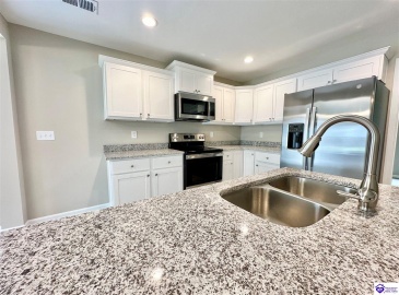 Vineland Place Drive, Vine Grove, Kentucky 40175, ,2 BathroomsBathrooms,For Sale,Vineland Place Drive,HK24002692 Vineland Place Drive, Vine Grove, Kentucky 40175, ,2 BathroomsBathrooms,For Sale,Vineland Place Drive,HK24002692