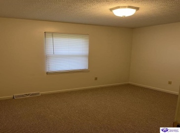 Darlene Circle, Radcliff, Kentucky 40160, ,3 BathroomsBathrooms,For Sale,Darlene Circle,HK24002700 Darlene Circle, Radcliff, Kentucky 40160, ,3 BathroomsBathrooms,For Sale,Darlene Circle,HK24002700