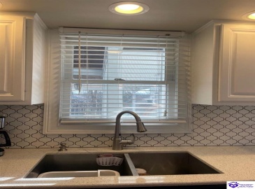 Hyde Park, Campbellsville, Kentucky 42718, ,4 BathroomsBathrooms,For Sale,Hyde Park,HK24002704 Hyde Park, Campbellsville, Kentucky 42718, ,4 BathroomsBathrooms,For Sale,Hyde Park,HK24002704