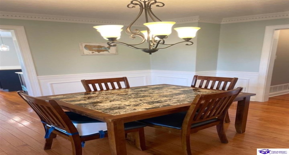 Hyde Park, Campbellsville, Kentucky 42718, ,4 BathroomsBathrooms,For Sale,Hyde Park,HK24002704 Hyde Park, Campbellsville, Kentucky 42718, ,4 BathroomsBathrooms,For Sale,Hyde Park,HK24002704