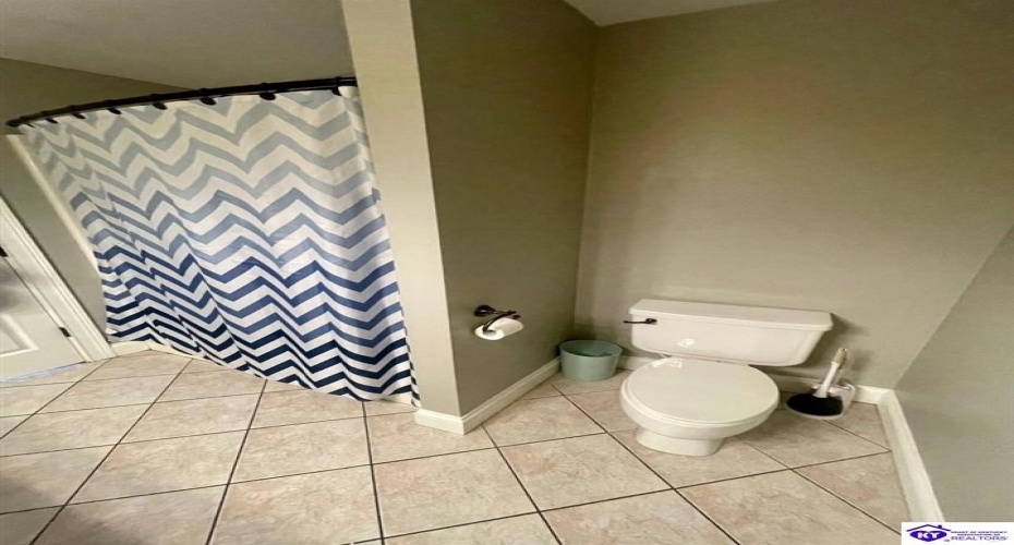 Hyde Park, Campbellsville, Kentucky 42718, ,4 BathroomsBathrooms,For Sale,Hyde Park,HK24002704 Hyde Park, Campbellsville, Kentucky 42718, ,4 BathroomsBathrooms,For Sale,Hyde Park,HK24002704
