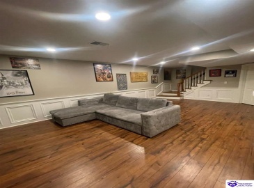 Hyde Park, Campbellsville, Kentucky 42718, ,4 BathroomsBathrooms,For Sale,Hyde Park,HK24002704 Hyde Park, Campbellsville, Kentucky 42718, ,4 BathroomsBathrooms,For Sale,Hyde Park,HK24002704