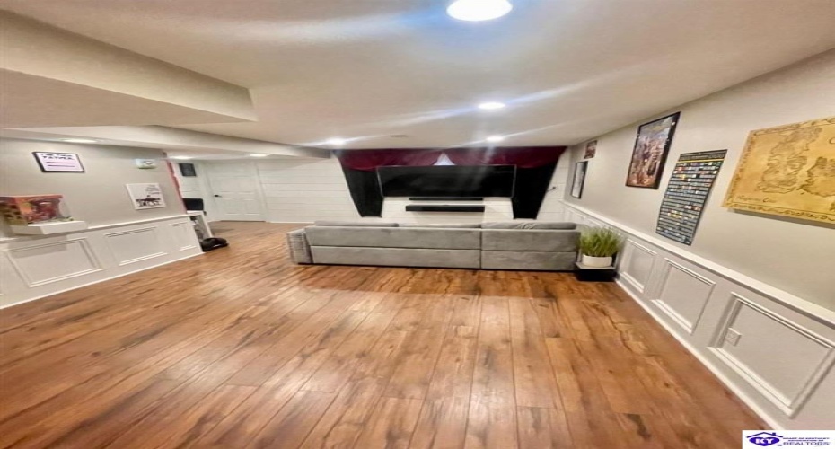 Hyde Park, Campbellsville, Kentucky 42718, ,4 BathroomsBathrooms,For Sale,Hyde Park,HK24002704 Hyde Park, Campbellsville, Kentucky 42718, ,4 BathroomsBathrooms,For Sale,Hyde Park,HK24002704