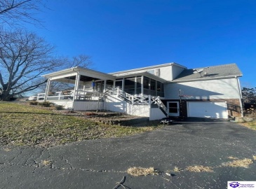 Hyde Park, Campbellsville, Kentucky 42718, ,4 BathroomsBathrooms,For Sale,Hyde Park,HK24002704 Hyde Park, Campbellsville, Kentucky 42718, ,4 BathroomsBathrooms,For Sale,Hyde Park,HK24002704