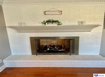 Hyde Park, Campbellsville, Kentucky 42718, ,4 BathroomsBathrooms,For Sale,Hyde Park,HK24002704 Hyde Park, Campbellsville, Kentucky 42718, ,4 BathroomsBathrooms,For Sale,Hyde Park,HK24002704