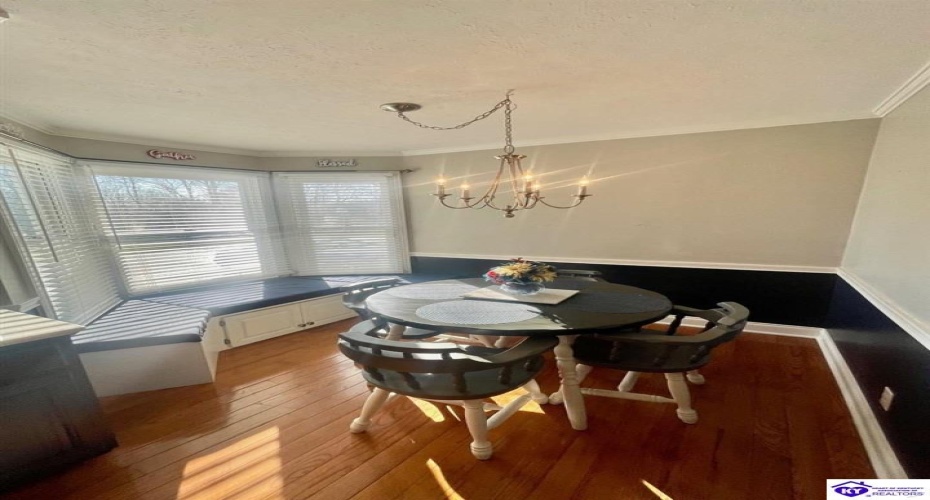 Hyde Park, Campbellsville, Kentucky 42718, ,4 BathroomsBathrooms,For Sale,Hyde Park,HK24002704 Hyde Park, Campbellsville, Kentucky 42718, ,4 BathroomsBathrooms,For Sale,Hyde Park,HK24002704