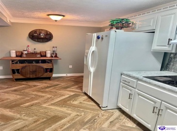 Hyde Park, Campbellsville, Kentucky 42718, ,4 BathroomsBathrooms,For Sale,Hyde Park,HK24002704 Hyde Park, Campbellsville, Kentucky 42718, ,4 BathroomsBathrooms,For Sale,Hyde Park,HK24002704