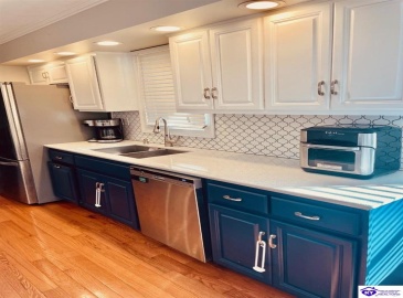 Hyde Park, Campbellsville, Kentucky 42718, ,4 BathroomsBathrooms,For Sale,Hyde Park,HK24002704 Hyde Park, Campbellsville, Kentucky 42718, ,4 BathroomsBathrooms,For Sale,Hyde Park,HK24002704