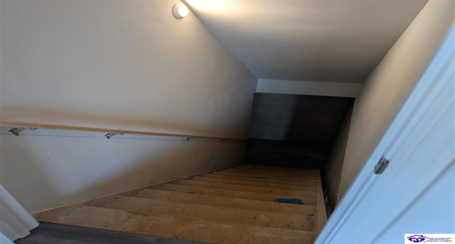 Highpoint Court, Elizabethtown, Kentucky 42701, ,3 BathroomsBathrooms,For Sale,Highpoint Court,HK24000831 Highpoint Court, Elizabethtown, Kentucky 42701, ,3 BathroomsBathrooms,For Sale,Highpoint Court,HK24000831