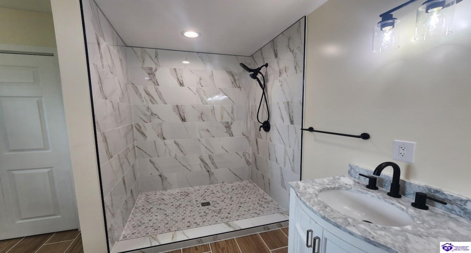 Liberty Road, Campbellsville, Kentucky 42718, ,2 BathroomsBathrooms,For Sale,Liberty Road,HK24002710 Liberty Road, Campbellsville, Kentucky 42718, ,2 BathroomsBathrooms,For Sale,Liberty Road,HK24002710