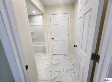 Liberty Road, Campbellsville, Kentucky 42718, ,2 BathroomsBathrooms,For Sale,Liberty Road,HK24002710 Liberty Road, Campbellsville, Kentucky 42718, ,2 BathroomsBathrooms,For Sale,Liberty Road,HK24002710