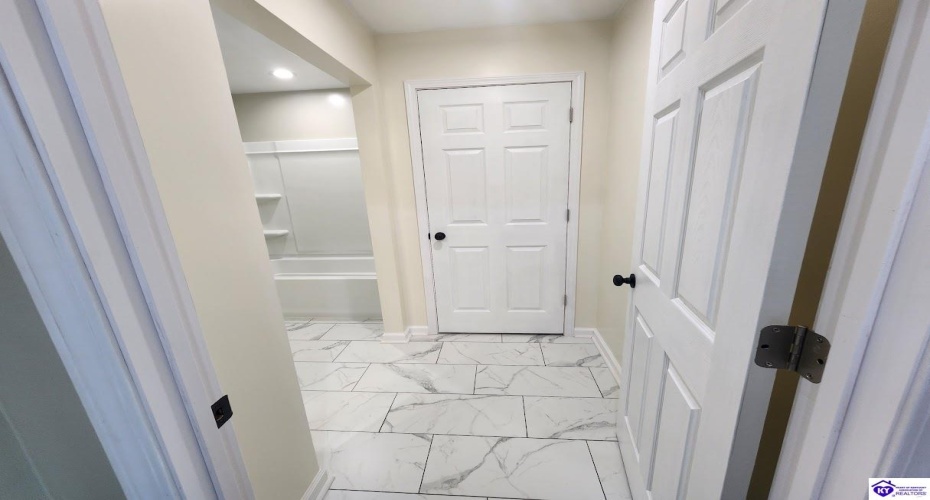 Liberty Road, Campbellsville, Kentucky 42718, ,2 BathroomsBathrooms,For Sale,Liberty Road,HK24002710 Liberty Road, Campbellsville, Kentucky 42718, ,2 BathroomsBathrooms,For Sale,Liberty Road,HK24002710