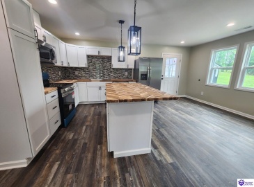 Liberty Road, Campbellsville, Kentucky 42718, ,2 BathroomsBathrooms,For Sale,Liberty Road,HK24002710 Liberty Road, Campbellsville, Kentucky 42718, ,2 BathroomsBathrooms,For Sale,Liberty Road,HK24002710