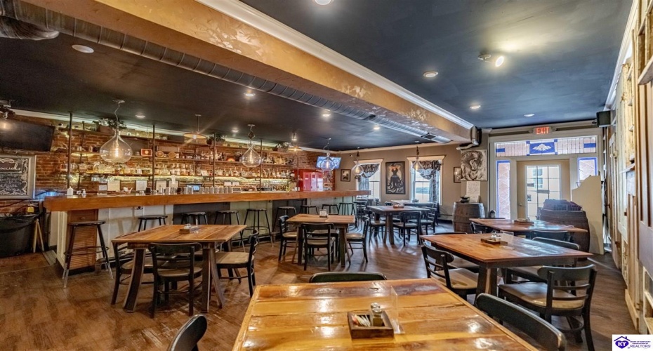 Dixie Avenue, Elizabethtown, Kentucky 42701, ,For Sale,Dixie Avenue,HK24002738