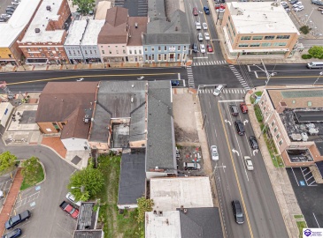 Dixie Avenue, Elizabethtown, Kentucky 42701, 1 Bedroom Bedrooms, ,For Sale,Dixie Avenue,HK24002739 Dixie Avenue, Elizabethtown, Kentucky 42701, 1 Bedroom Bedrooms, ,For Sale,Dixie Avenue,HK24002739