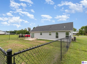 St John Road, Rineyville, Kentucky 40162, ,2 BathroomsBathrooms,For Sale,St John Road,HK24002744 St John Road, Rineyville, Kentucky 40162, ,2 BathroomsBathrooms,For Sale,St John Road,HK24002744