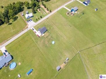 St John Road, Rineyville, Kentucky 40162, ,2 BathroomsBathrooms,For Sale,St John Road,HK24002744 St John Road, Rineyville, Kentucky 40162, ,2 BathroomsBathrooms,For Sale,St John Road,HK24002744