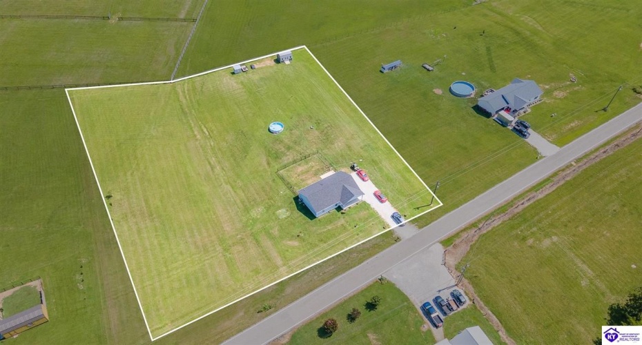 St John Road, Rineyville, Kentucky 40162, ,2 BathroomsBathrooms,For Sale,St John Road,HK24002744 St John Road, Rineyville, Kentucky 40162, ,2 BathroomsBathrooms,For Sale,St John Road,HK24002744