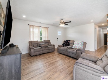 St John Road, Rineyville, Kentucky 40162, ,2 BathroomsBathrooms,For Sale,St John Road,HK24002744 St John Road, Rineyville, Kentucky 40162, ,2 BathroomsBathrooms,For Sale,St John Road,HK24002744