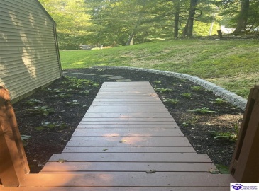 Woods Court, Elizabethtown, Kentucky 42701, ,3 BathroomsBathrooms,For Sale,Woods Court,HK24002747