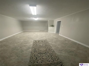 Woods Court, Elizabethtown, Kentucky 42701, ,3 BathroomsBathrooms,For Sale,Woods Court,HK24002747