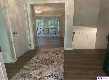 Woods Court, Elizabethtown, Kentucky 42701, ,3 BathroomsBathrooms,For Sale,Woods Court,HK24002747