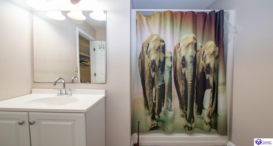 Wildflower Ridge Road, Brandenburg, Kentucky 40108, ,3 BathroomsBathrooms,For Sale,Wildflower Ridge Road,HK24002756