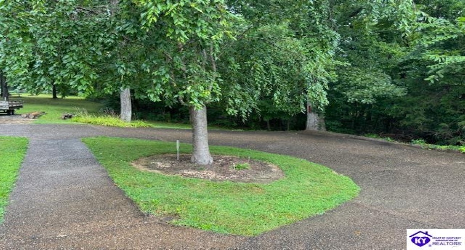 Parkside Drive, Falls Of Rough, Kentucky 40119, ,4 BathroomsBathrooms,For Sale,Parkside Drive,HK24002759