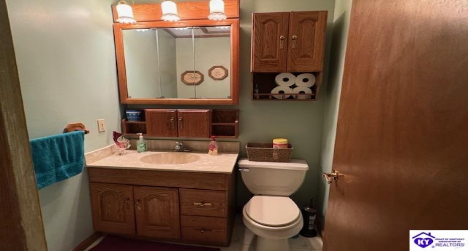 Parkside Drive, Falls Of Rough, Kentucky 40119, ,4 BathroomsBathrooms,For Sale,Parkside Drive,HK24002759